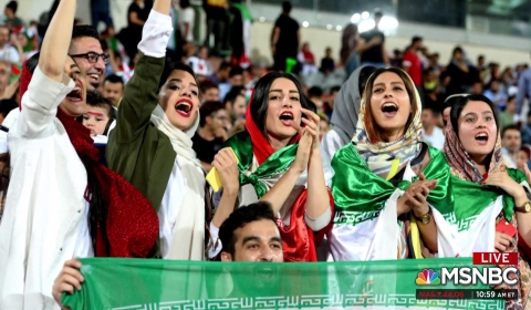 이란, 드디어 축구장 여성에게 문열다